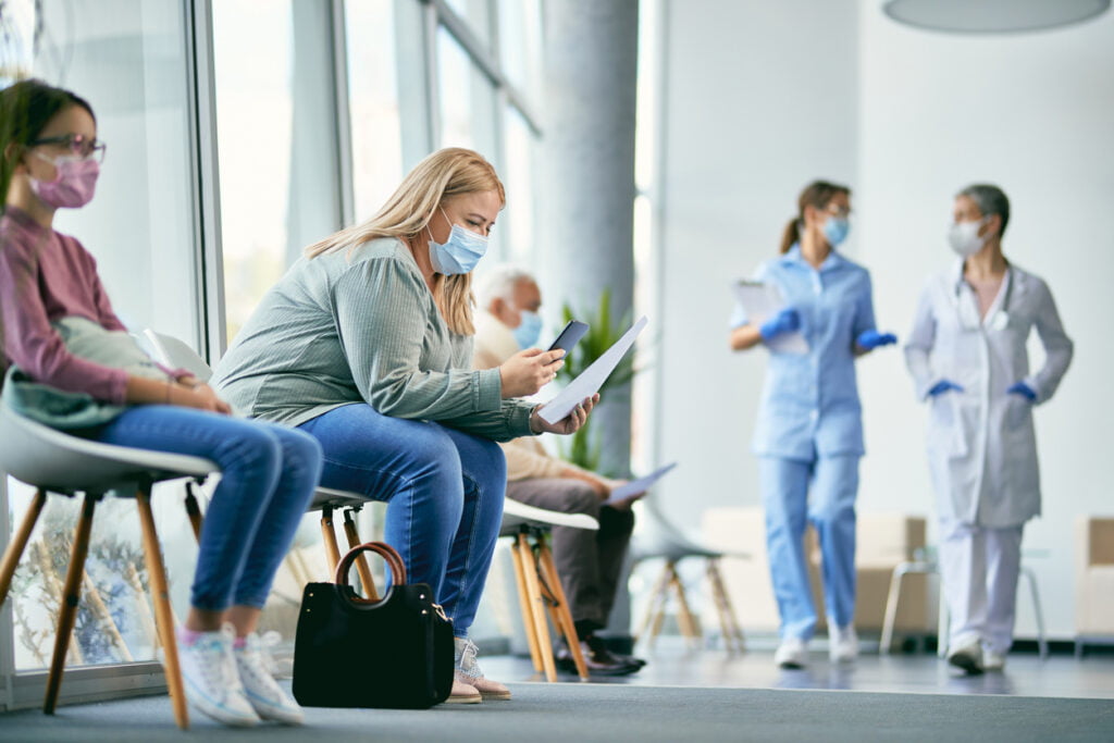 patients on hold listening to auto attendant and on hold music media marketing veterinary marketing